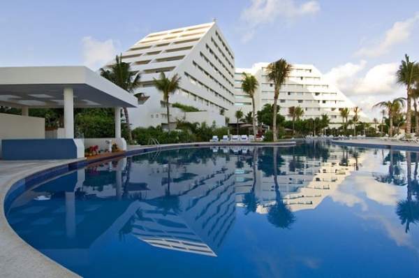 Oasis Palm — All Inclusive